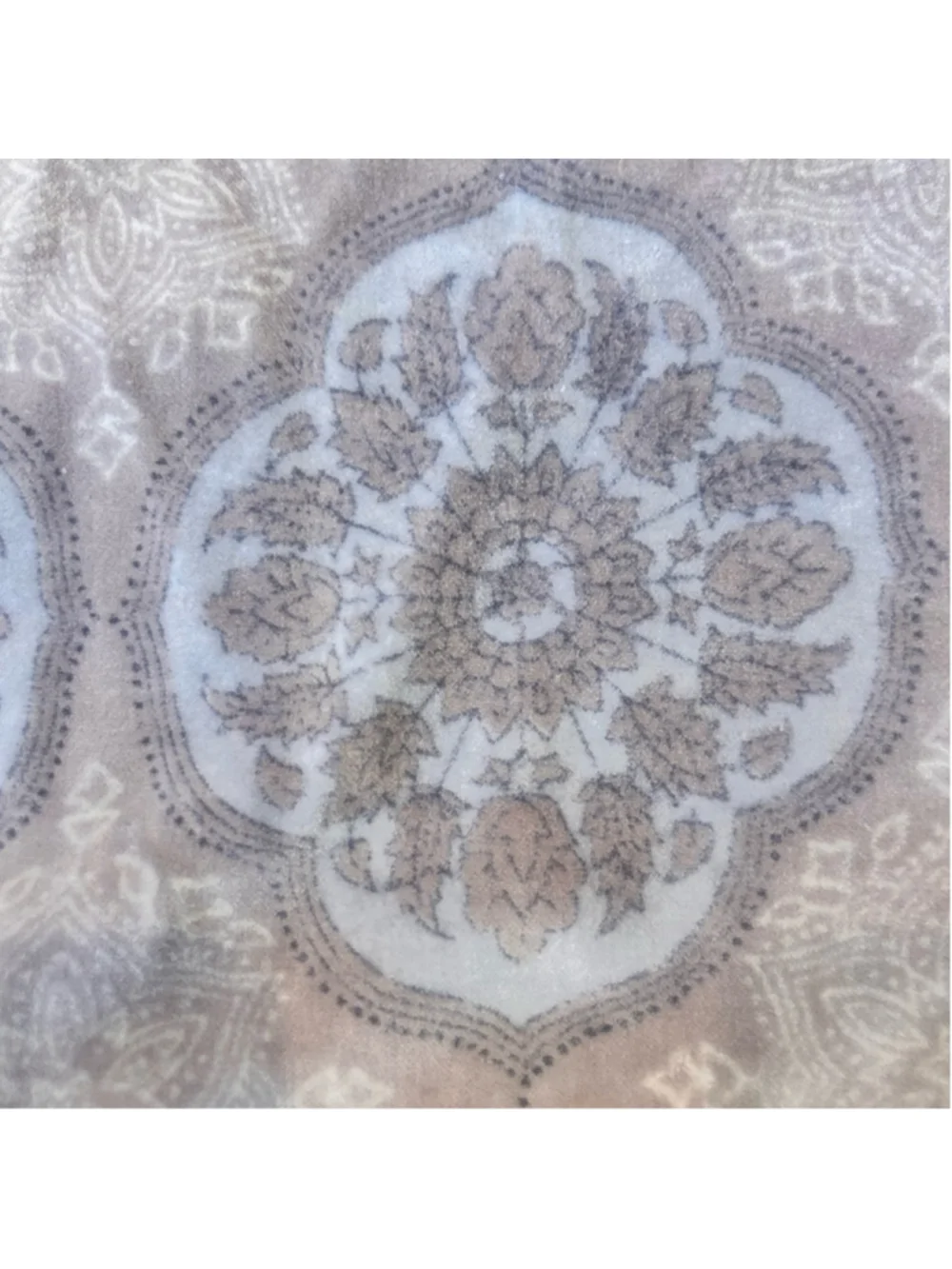 Pottery Barn Full/Queen Velvet Duvet Cover Beige Gray Medallion Boho Romantic